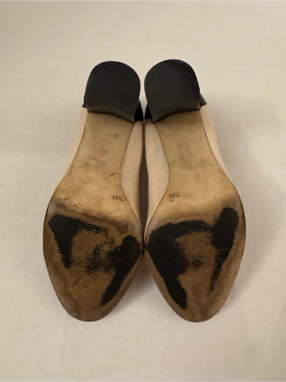 Banana Republic Beige, Taupe & Black Colorblock Block Heel Pumps - Picture 8 of 13